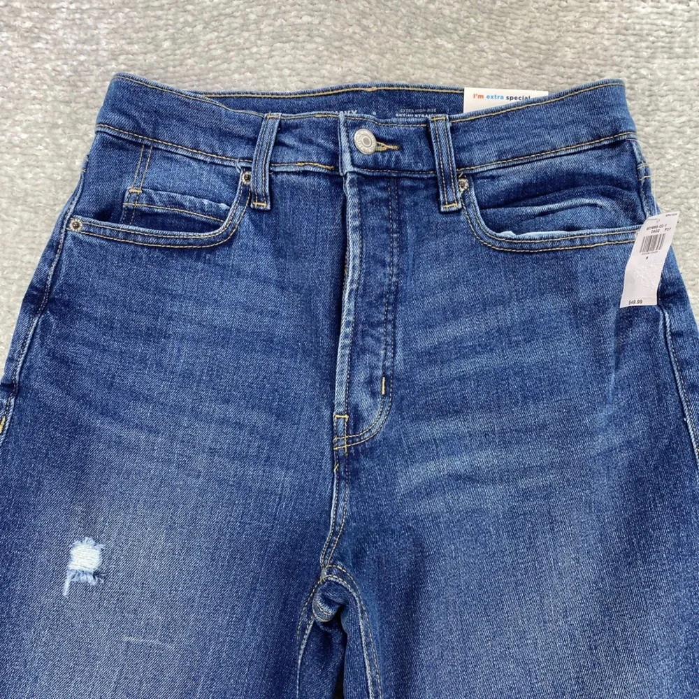 Old Navy‎ Womens Size 6 Sky-Hi Straight Leg Jeans Distressed Ripped Raw Hem  NWT